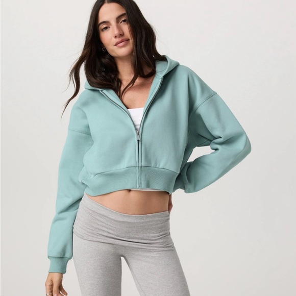 Vuori Sweaters - Vuori Women's Aqua Zip-Up Hoodie